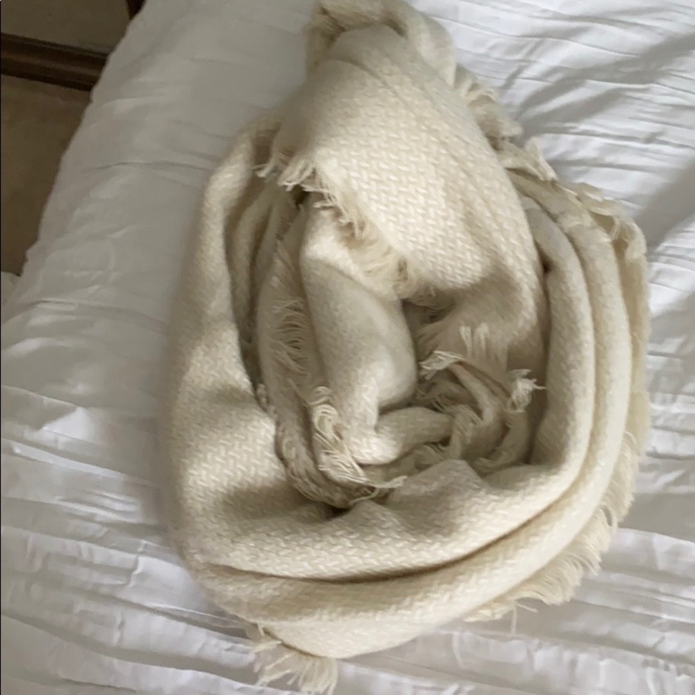 Infinity scarf